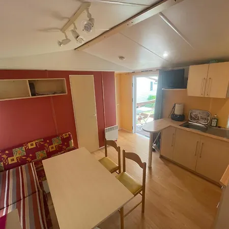 Mobil Home, S4, Turner *