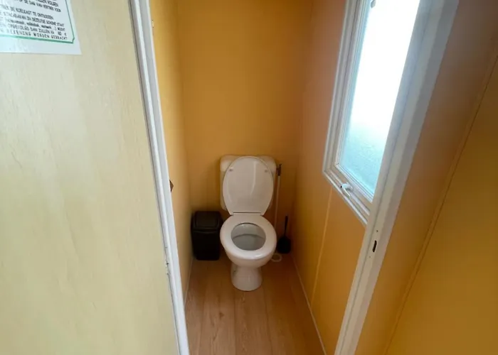 Κάμπινγκ Mobil Home, S4, Turner