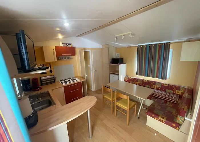 Mobil Home, S4, Turner *